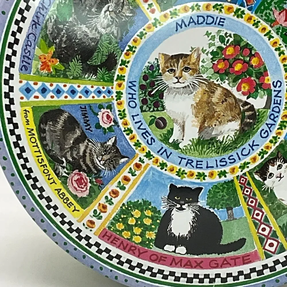 The National Trust Cat-Themed Tin